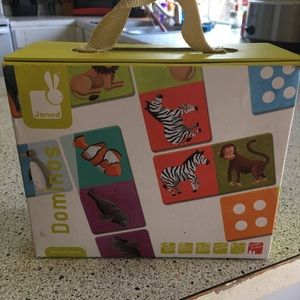 Janod kids domino’s.